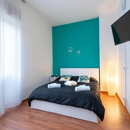 San Siro Big House Wifi Netflix Free Parking Lejlighed Milano Eksteriør billede