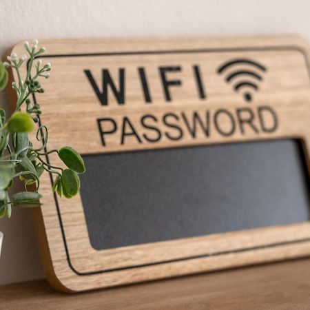 San Siro Big House Wifi Netflix Free Parking Lejlighed Milano Eksteriør billede