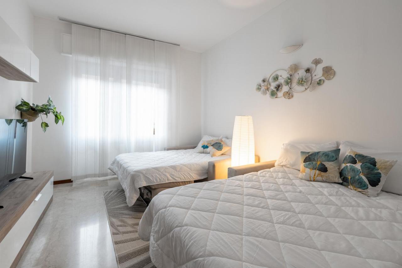 San Siro Big House Wifi Netflix Free Parking Lejlighed Milano Eksteriør billede
