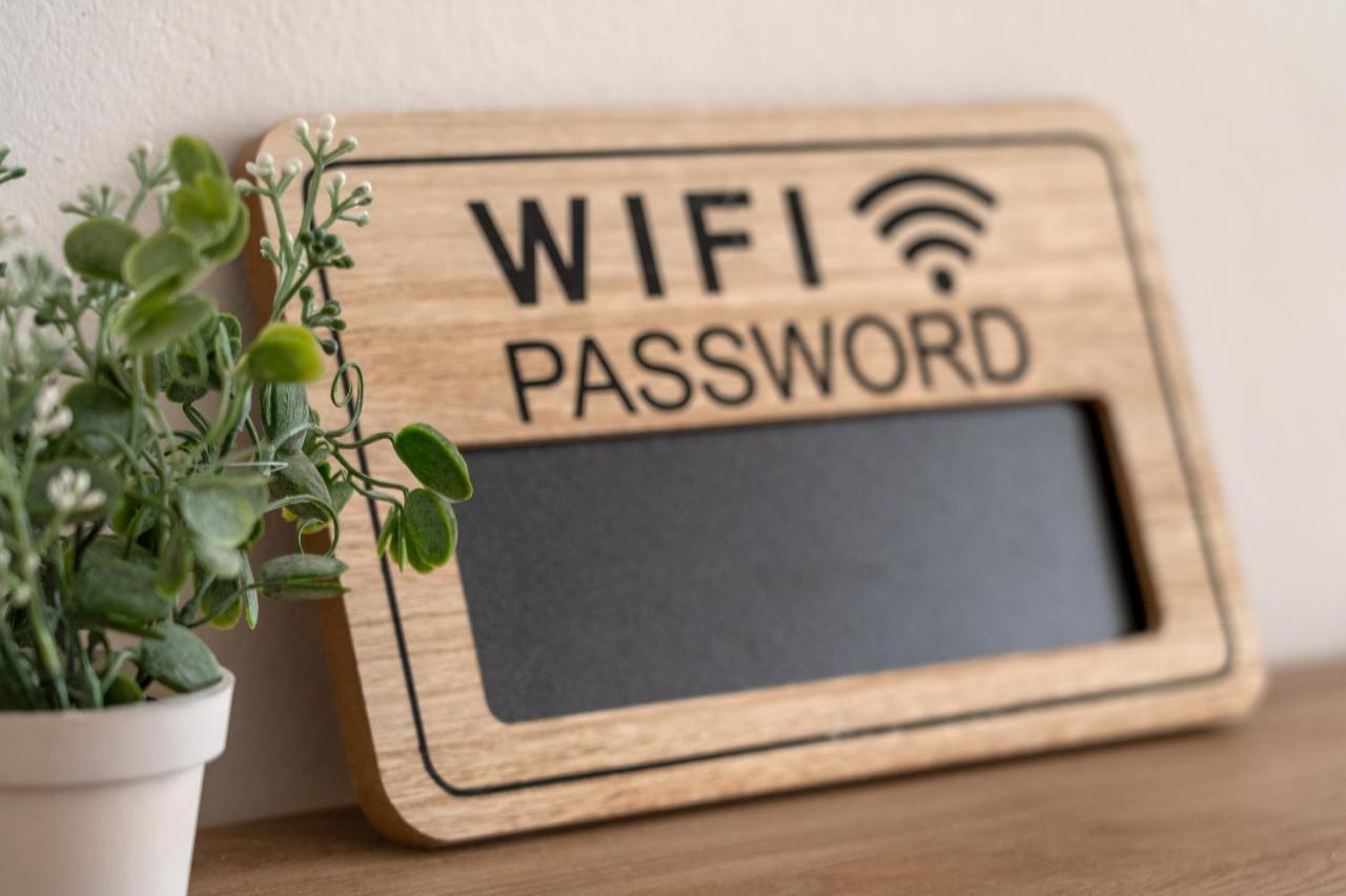 San Siro Big House Wifi Netflix Free Parking Lejlighed Milano Eksteriør billede
