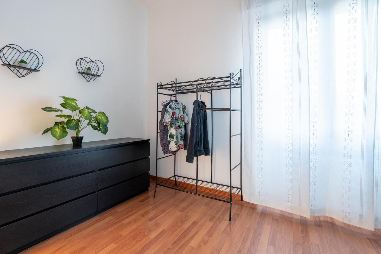 San Siro Big House Wifi Netflix Free Parking Lejlighed Milano Eksteriør billede